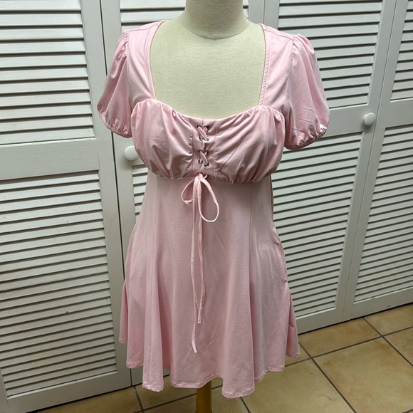 Hot Topic Baby Doll Pink Dress with Side Pockets Size SM - Picture 1 of 4